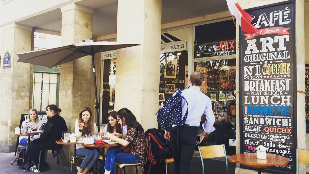 Aux Arts Etc... Café Galerie d'art 2